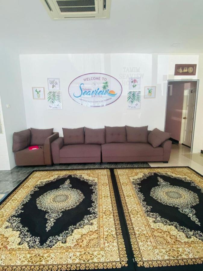 Paka Tamim Seaview Hotel Bagian luar foto