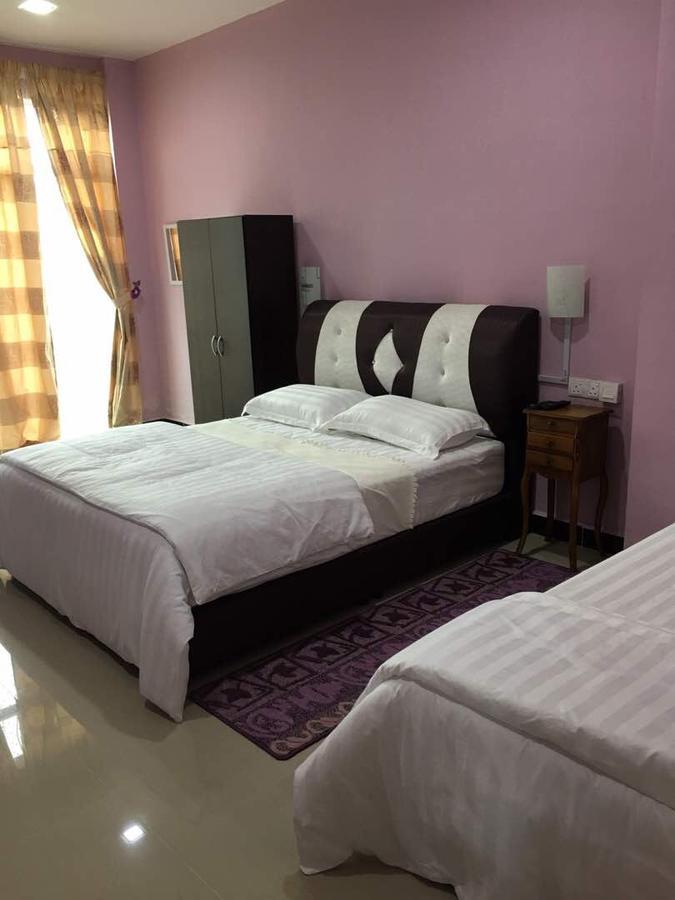 Paka Tamim Seaview Hotel Bagian luar foto