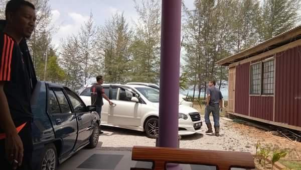 Paka Tamim Seaview Hotel Bagian luar foto