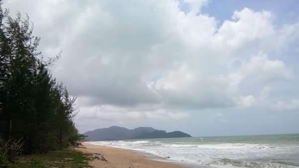 Paka Tamim Seaview Hotel Bagian luar foto